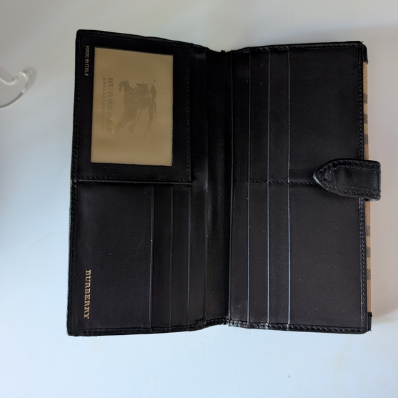 Burberry Haymarket Long Wallet - Picture 10 of 10